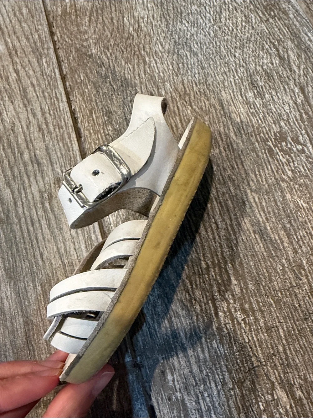 Sun San strap wees white sandals baby size 4